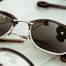 occhiali-vintage-hally-e-son-camucia-immgaine-ottica-bar-cristallo.jpg