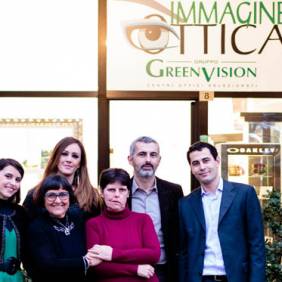 inaugurazione-nuovo-negozio-ottica-camucia.jpg